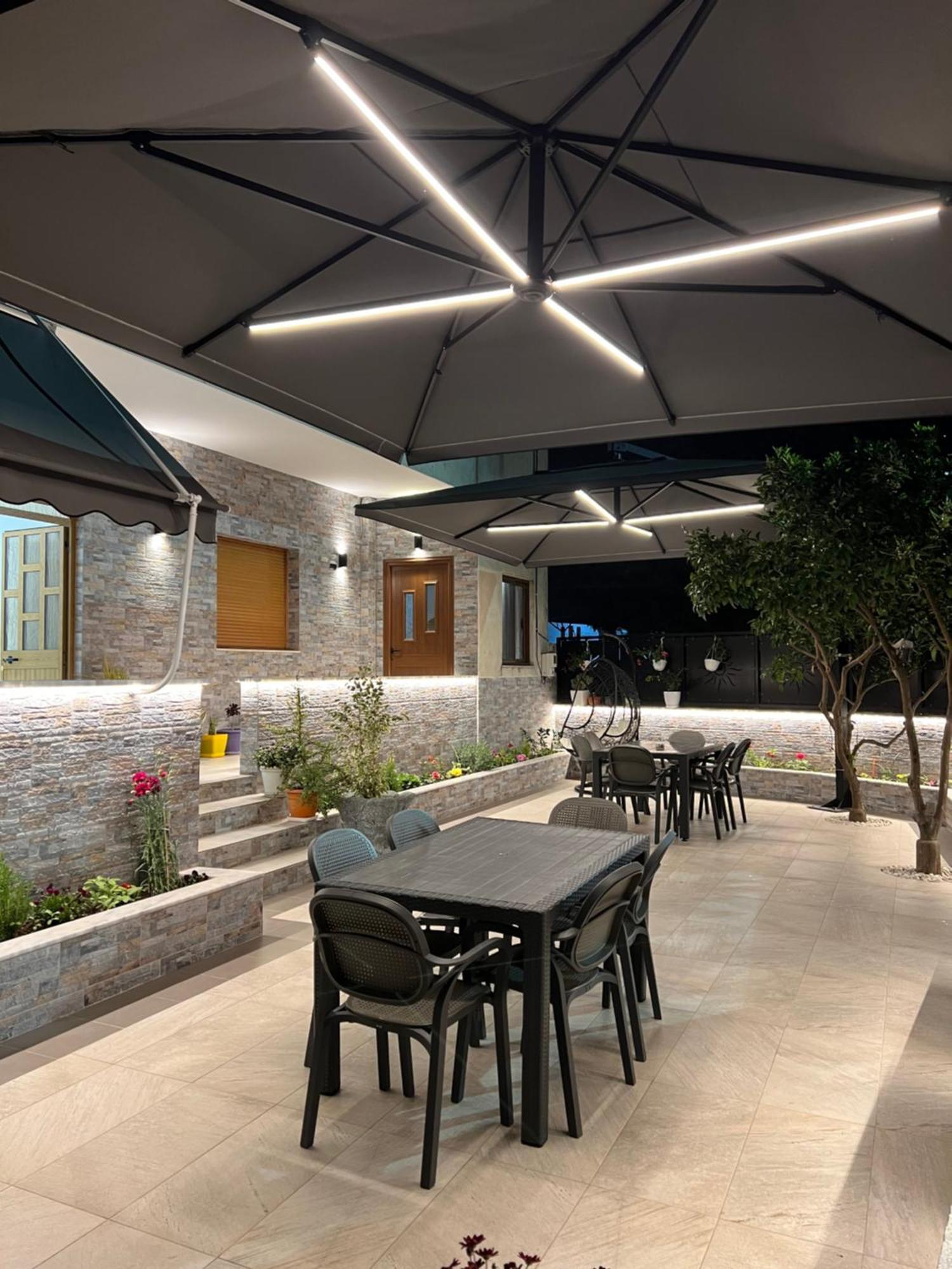 Vila Eljus Durrës Exterior foto