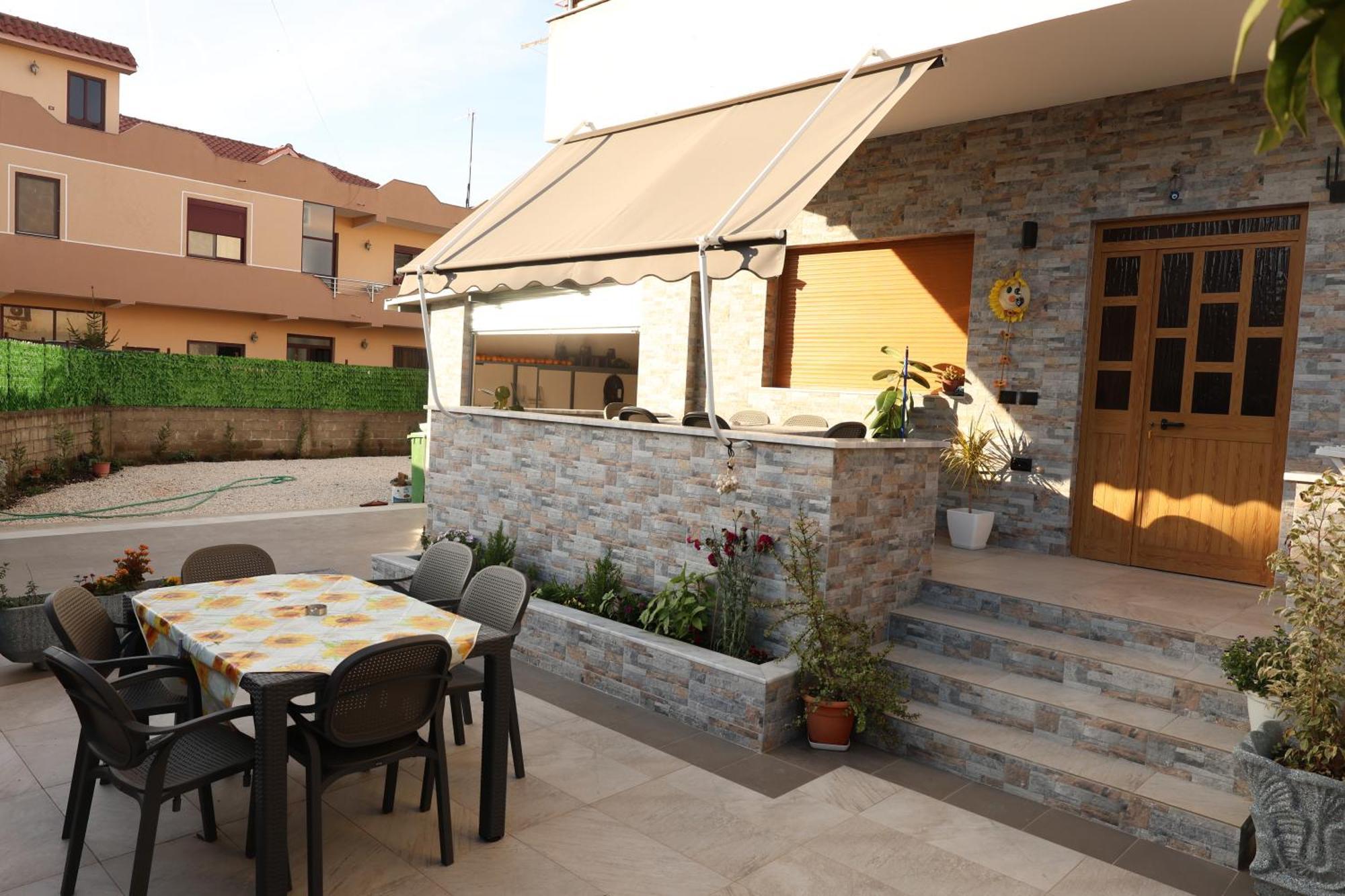 Vila Eljus Durrës Exterior foto